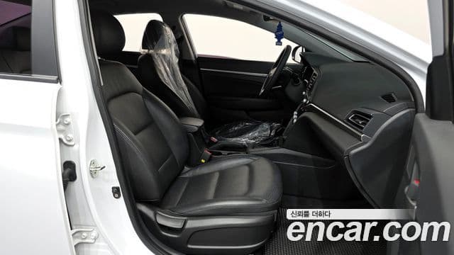 Hyundai The / новый New Avante AD Style, 2019 11