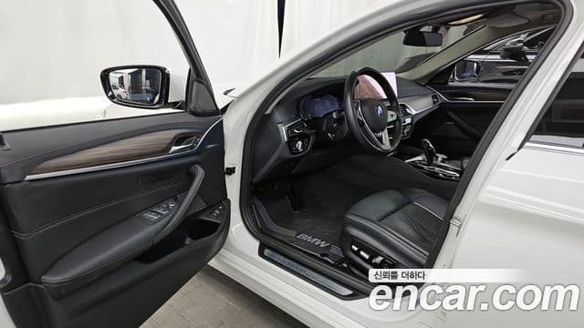 BMW 5시리즈 (G30) Luxury, 2023 10