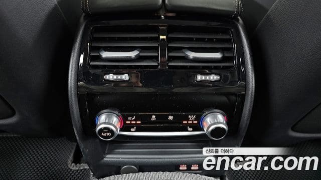 BMW 5시리즈 (G30) Luxury, 2023 18