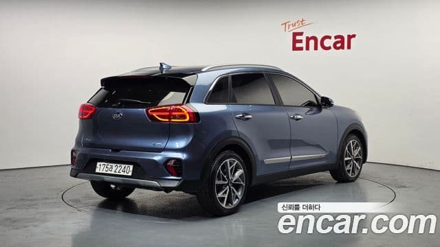 Kia The / новый New Niro Noblesse Special, 2020 2