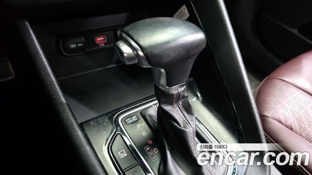 Kia The / новый New Niro Noblesse Special, 2020 9