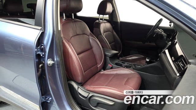 Kia The / новый New Niro Noblesse Special, 2020 10