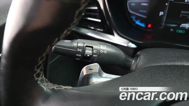 Kia The / новый New Niro Noblesse Special, 2020 19