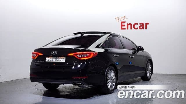 Hyundai LF Sonata LPI Modern(для людей с инвалидностью), 2015 2