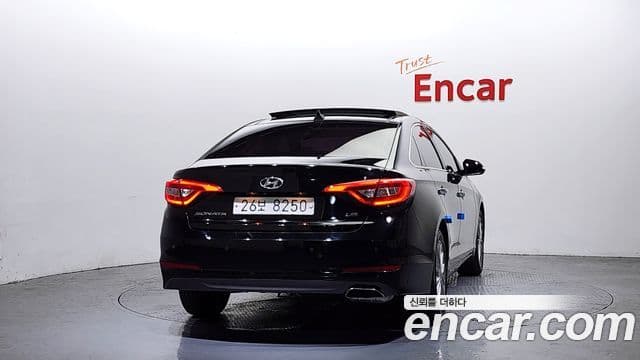 Hyundai LF Sonata LPI Modern(для людей с инвалидностью), 2015 4