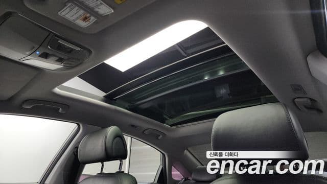 Hyundai LF Sonata LPI Modern(для людей с инвалидностью), 2015 20