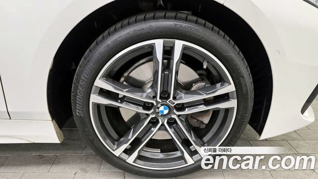 BMW 1시리즈 (F40) 120i M Sport, 2023 все фото