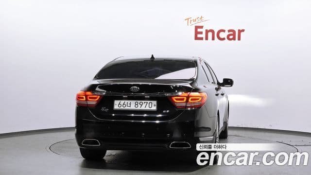 Kia K9 Executive, 2014 4