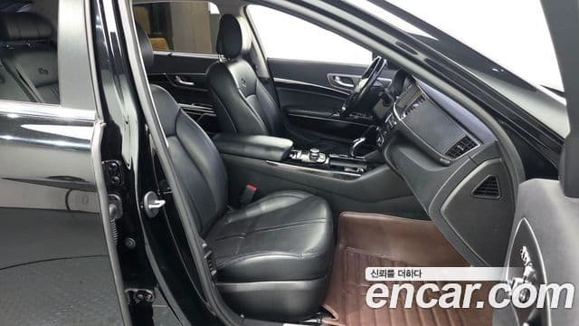 Kia K9 Executive, 2014 10