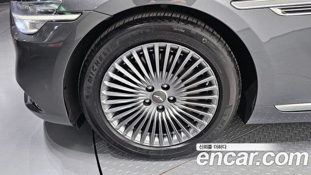 Genesis G90 Luxury, 2019 все фото