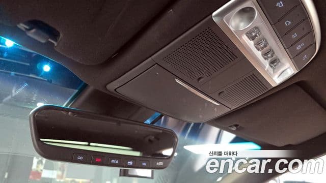 Genesis G90 Luxury, 2019 19