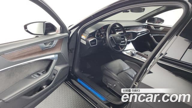 Audi A6 (C8) Premium, 2023 10