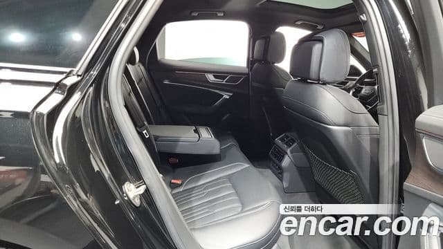 Audi A6 (C8) Premium, 2023 12