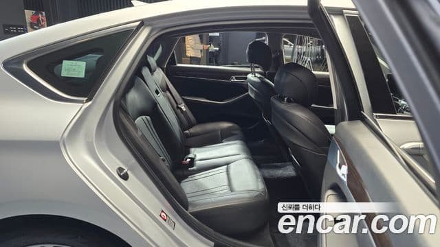 Genesis G80 Luxury, 2017 12