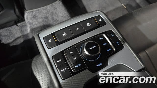 Genesis G80 Luxury, 2017 18