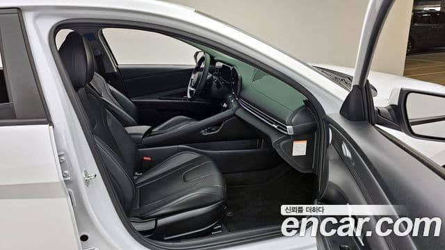 Hyundai The / новый New Avante гибрид (CN7) Smart, 2024 11