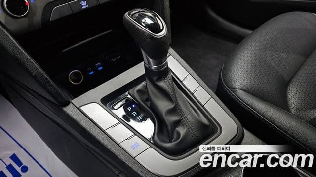 Hyundai Avante AD 1.6 LPI Style(арендный автомобиль), 2018 9