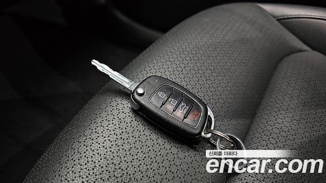 Hyundai Avante AD 1.6 LPI Style(арендный автомобиль), 2018 19