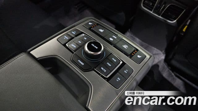 Hyundai Genesis DH Premium, 2016 19