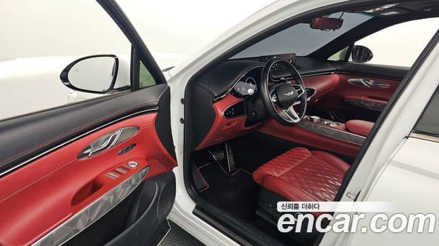 Genesis GV70, 2022 11