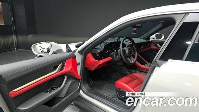 Porsche 타이칸 базовый, 2022 10