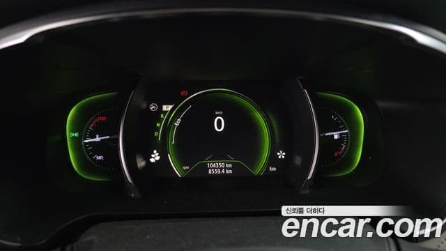 Renault Korea(Samsung) SM6 2.0 LPe RE (для людей с инвалидностью), 2019 8