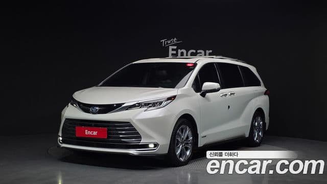 Toyota Sienna 4세대, 2021 1