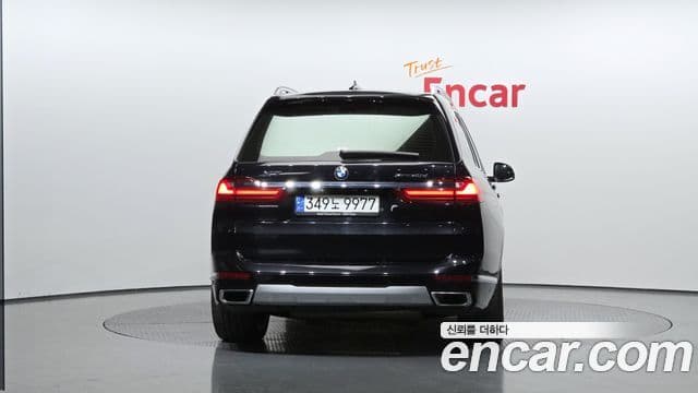 BMW X7 (G07) xDrive 40d Design Pure Excellence 7인승, 2021 4