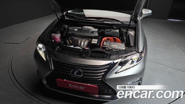 Lexus New ES300h XV60, 2016 6