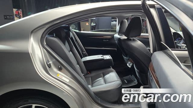 Lexus New ES300h XV60, 2016 12