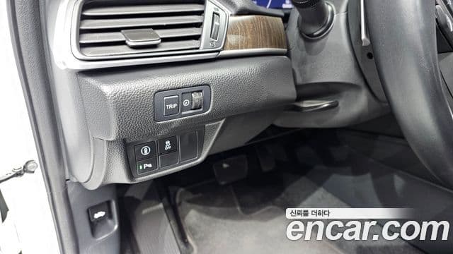 Honda Accord 10세대 1.5 турбо, 2022 13