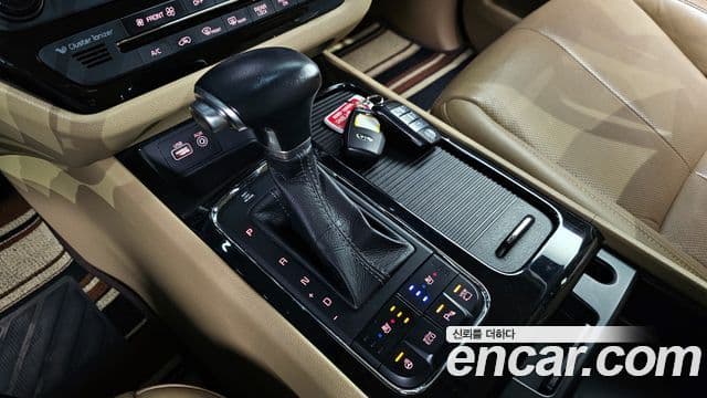 Kia All New Carnival President, 2017 9