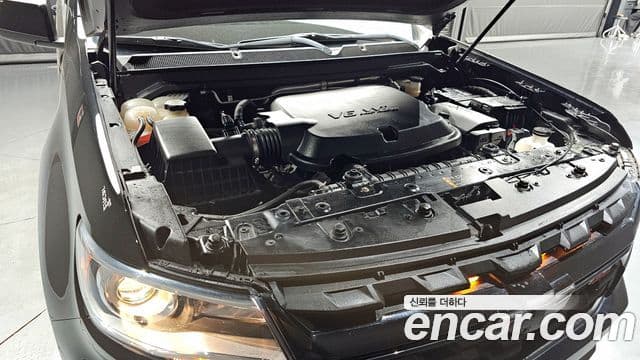 Chevrolet(GM대우) real New 콜로라도 3.6 Z71-X Midnight 4WD, 2022 6