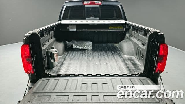 Chevrolet(GM대우) real New 콜로라도 3.6 Z71-X Midnight 4WD, 2022 20