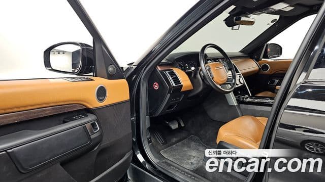 Land Rover Discovery 5 Luxury, 2018 10