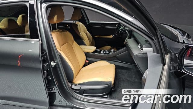 Kia K5 3세대 Prestige, 2023 10