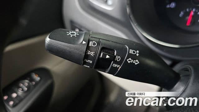 Kia The / новый New Carnival Luxury, 2020 14