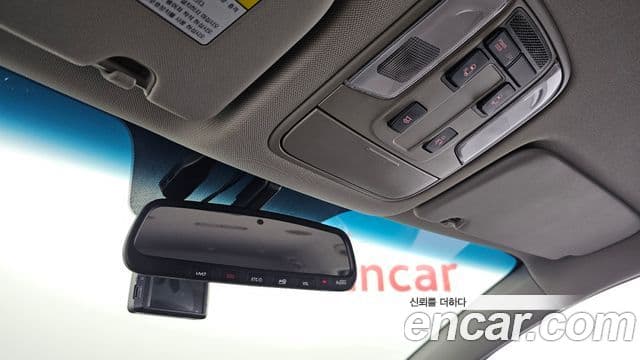 Kia The / новый New Carnival Luxury, 2020 15