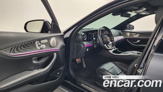 Mercedes-Benz E-класс W213 AMG Line, 2022 10