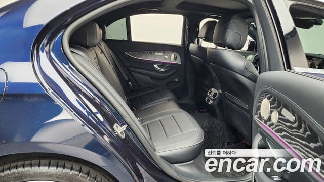 Mercedes-Benz E-класс W213 AMG Line, 2022 12