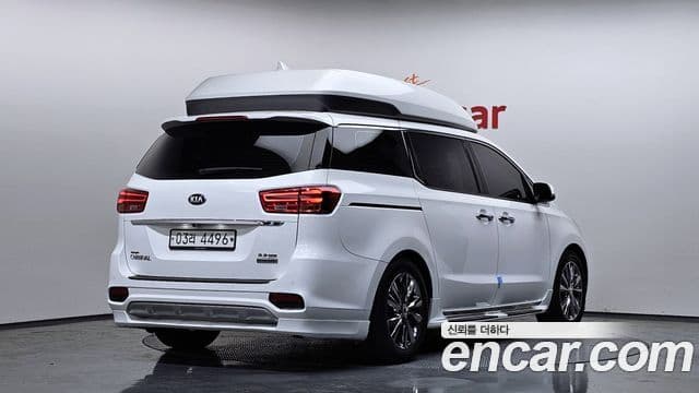 Kia The / новый New Carnival Noblesse Special, 2019 2