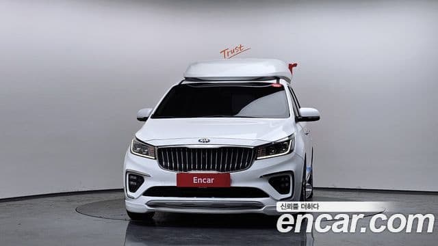 Kia The / новый New Carnival Noblesse Special, 2019 3