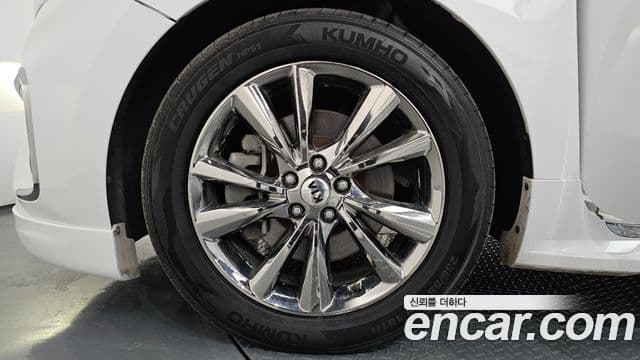 Kia The / новый New Carnival Noblesse Special, 2019 все фото