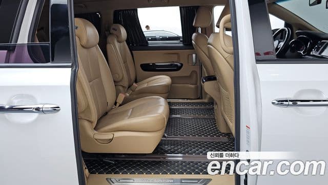 Kia The / новый New Carnival Noblesse Special, 2019 12