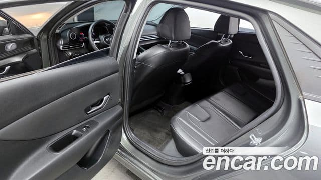 Hyundai Avante (CN7) Modern, 2022 11