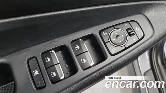 Hyundai Santa Fe TM Exclusive, 2019 16