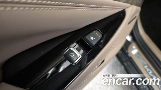 Kia K8 гибрид Noblesse, 2022 18