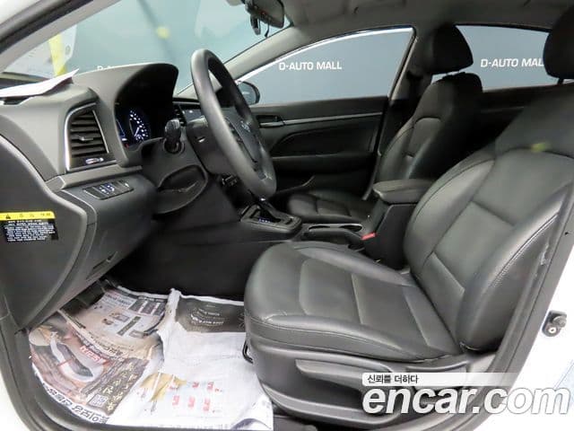 Hyundai Avante AD 1.6 GDI Value Plus, 2018 6