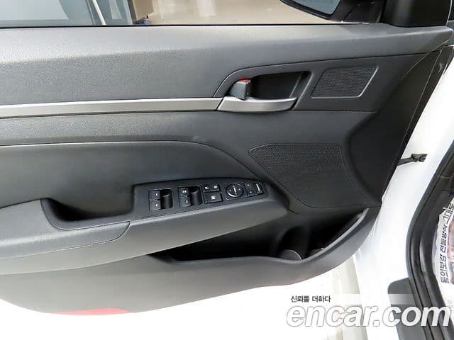 Hyundai Avante AD 1.6 GDI Value Plus, 2018 14