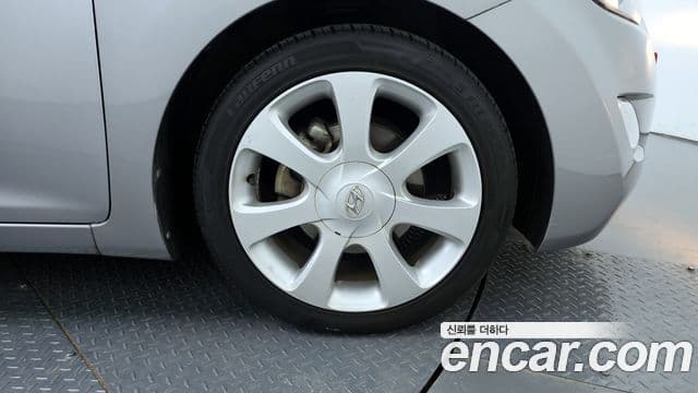 Hyundai Avante MD M16 GDI top, 2011 все фото